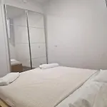 T2 - Apartament *
