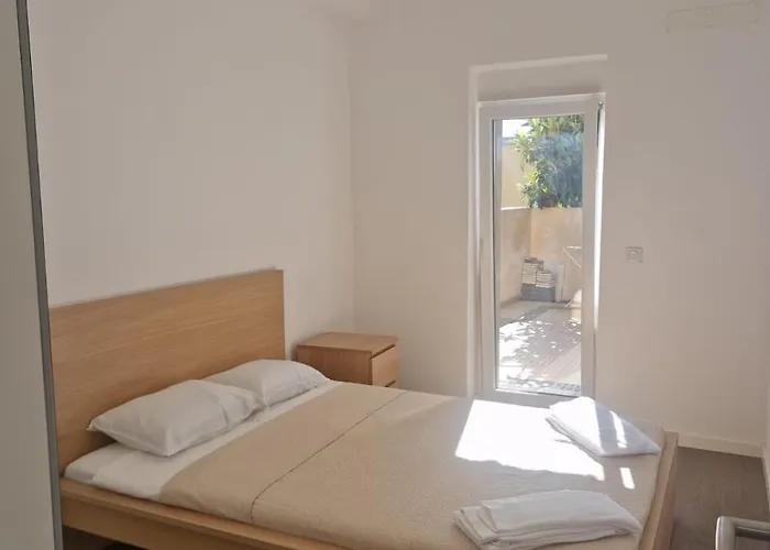 Apartment T2 - *